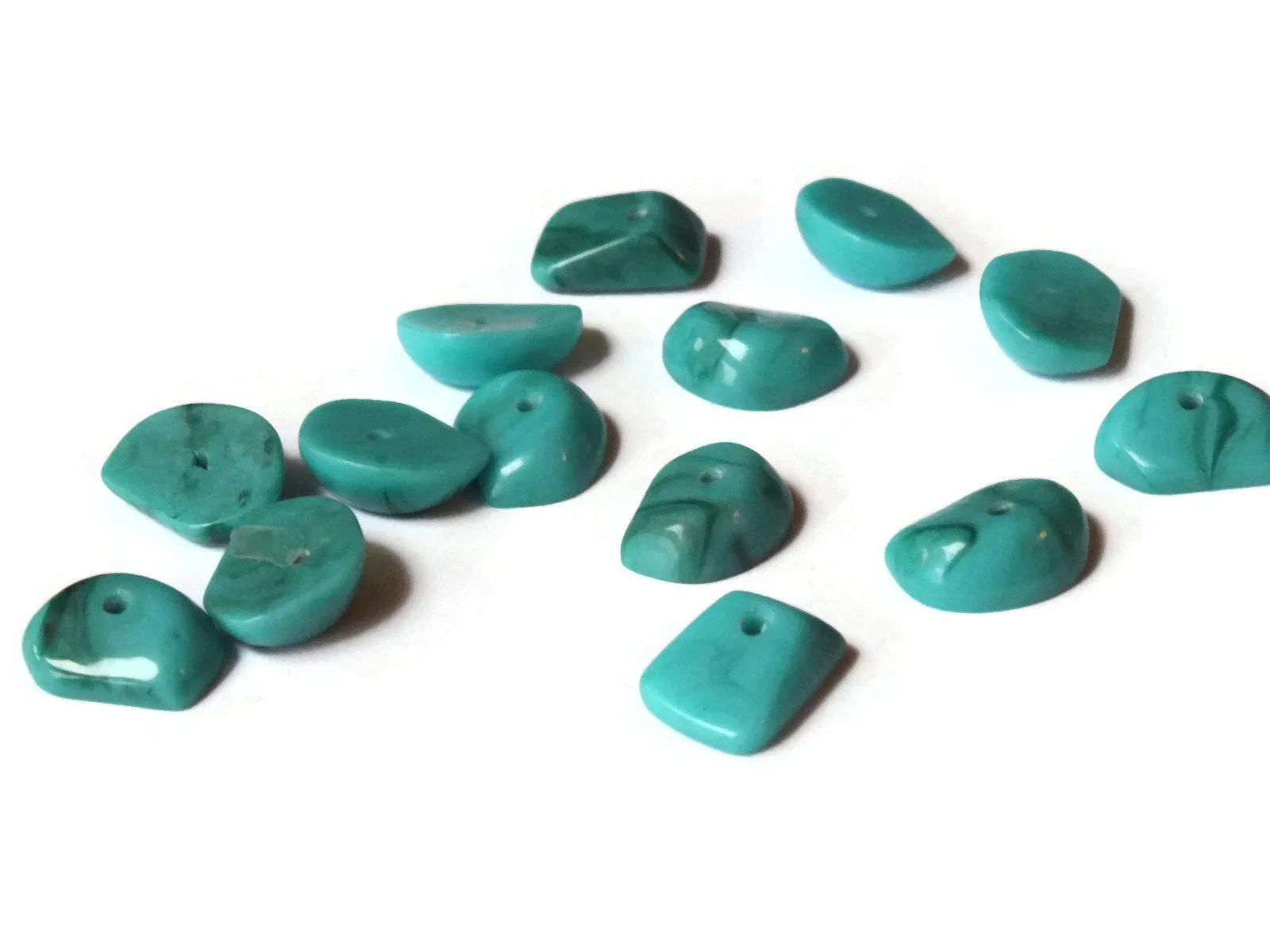 14 12mm x 9mm Turquoise Blue Chip Beads Vintage Lucite New Old Stock Beads