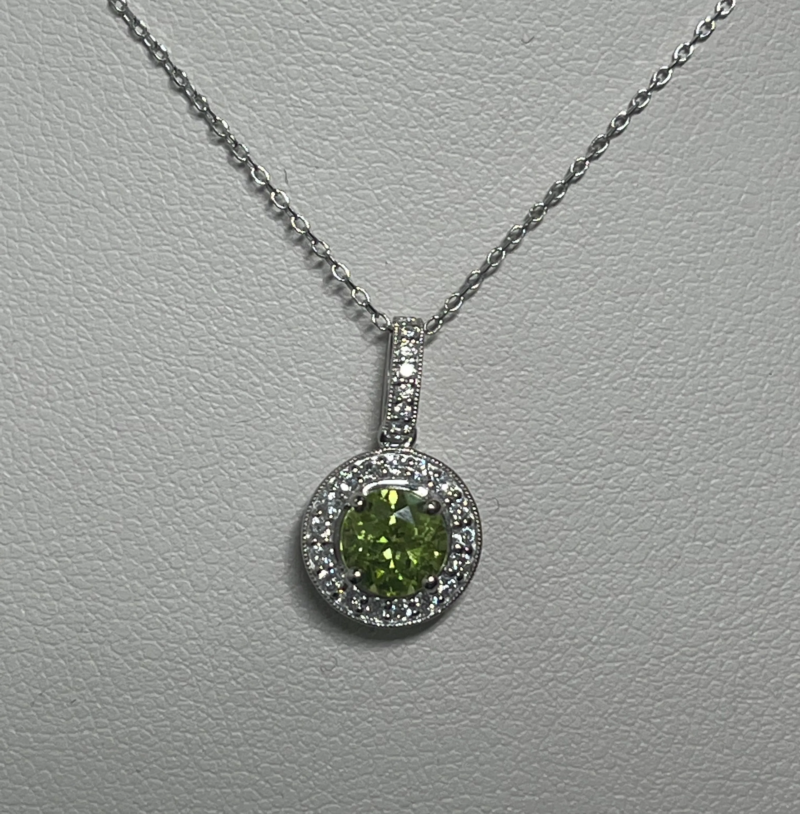 Beautiful Peridot Pendant