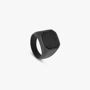 Ceramic Signet ring with onyx