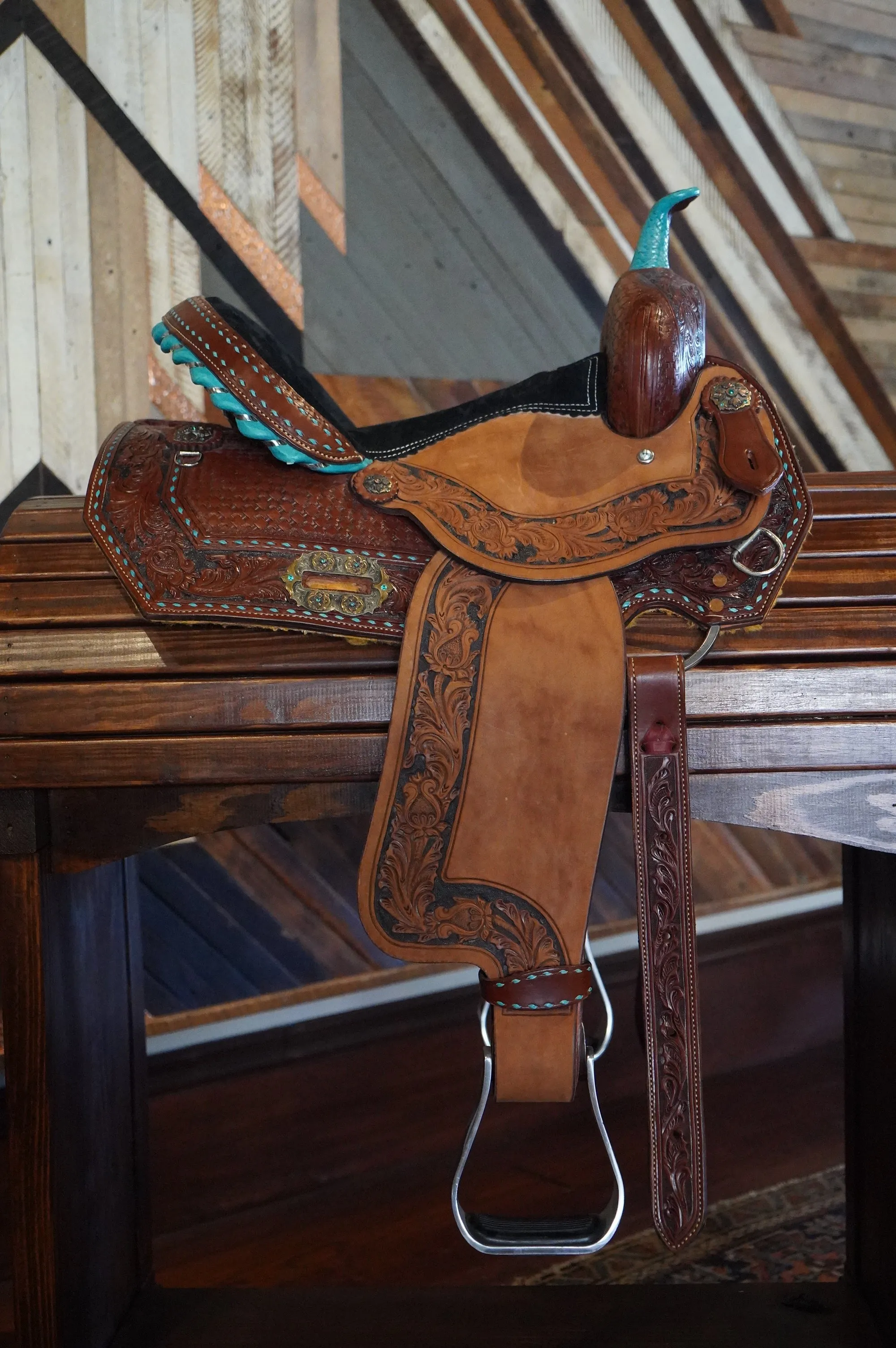 CUSTOM MADE 14" BARREL SADDLE