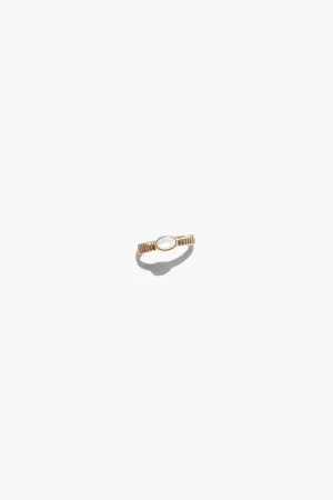 Memoir Mother Pearl Ring