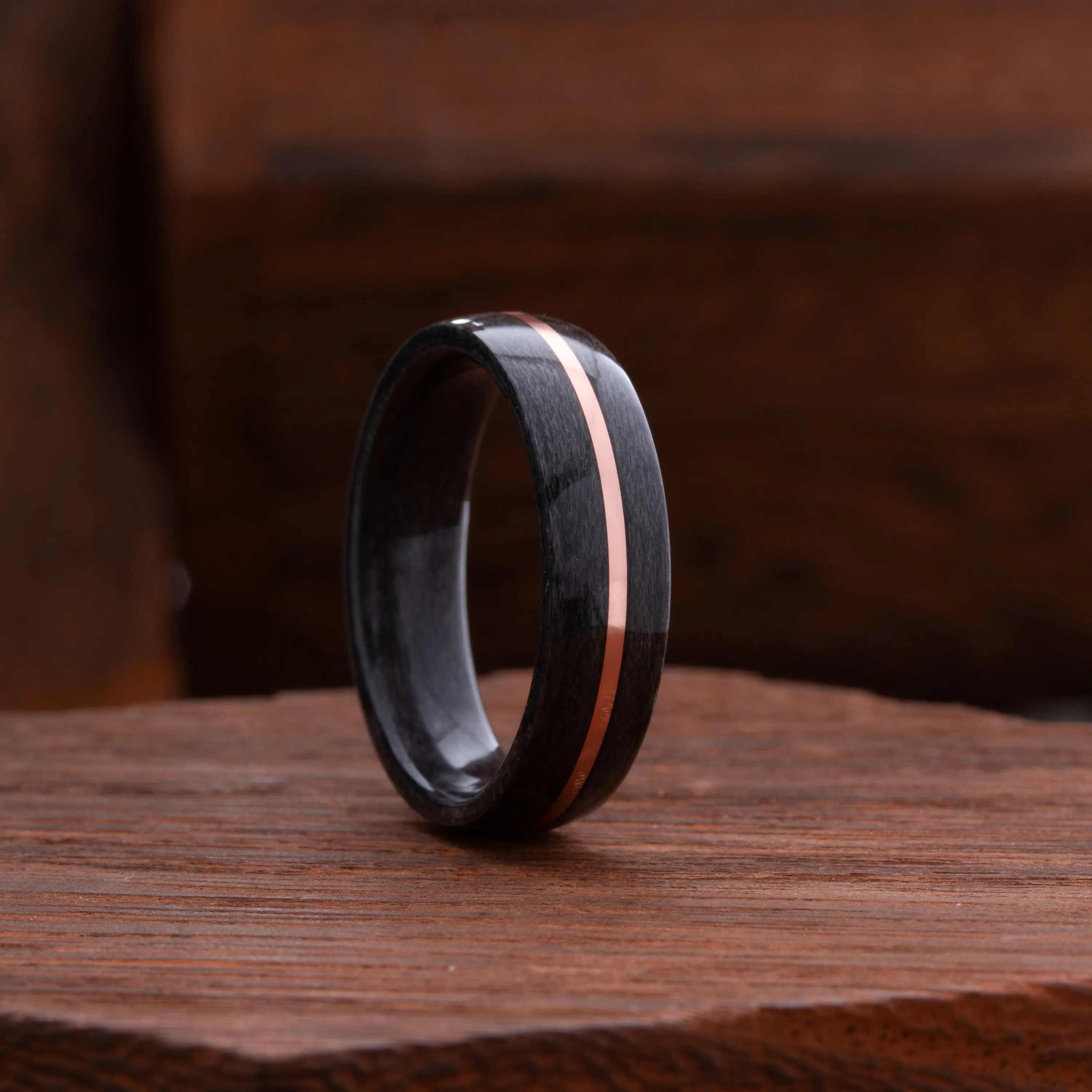 Men's Bentwood Wedding Band