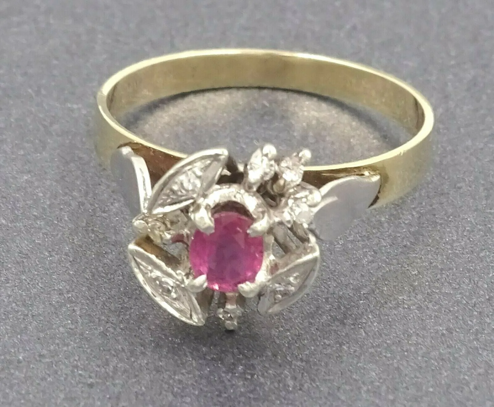 Vintage Ruby & Diamond 9ct Yellow & White Gold Ring